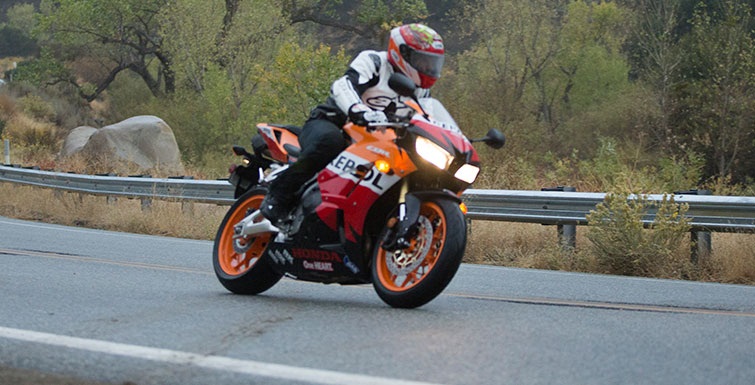 Новый мотоцикл Honda CBR600RR 2013