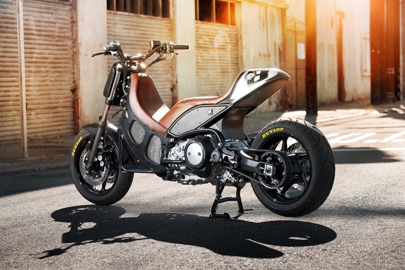 Скутер Yamaha TMAX Hyper - проект Роланда Сэндса