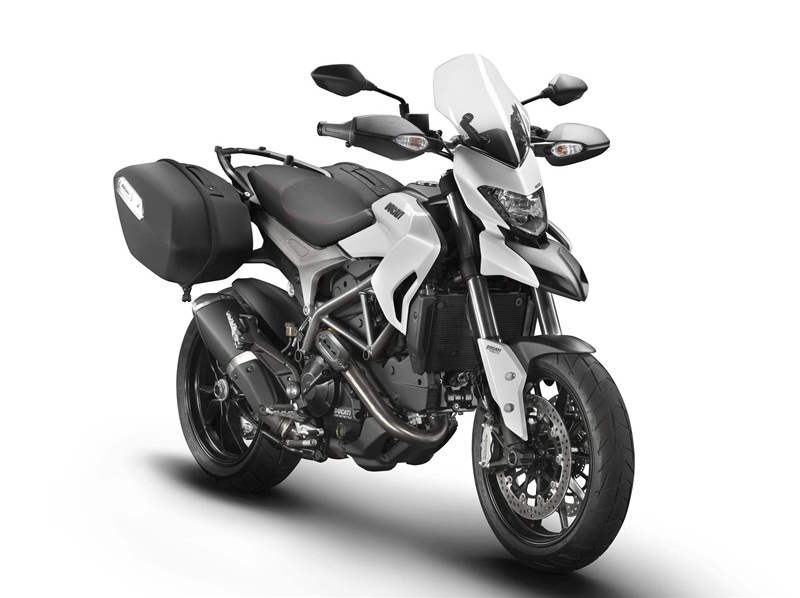 Новый мотоцикл Ducati Hyperstrada 2013