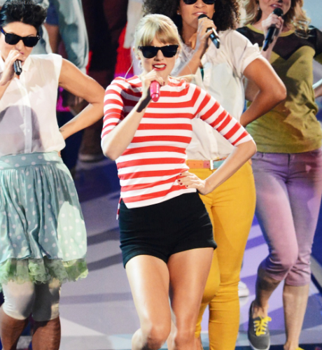 Taylor Swift - We Are Never Ever Getting Back Together (Live @ MTV VMA) September 6, 2012 [Pop, HDTV 1080i]