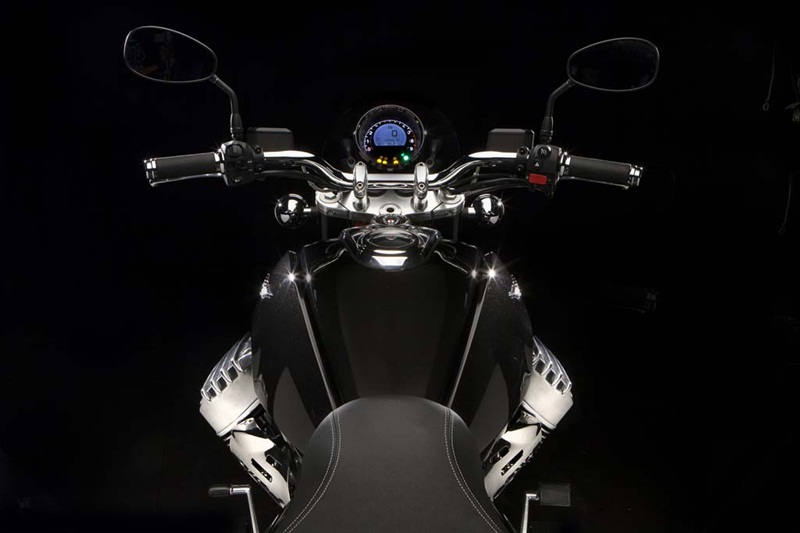 Фотографии Moto Guzzi California 1400 2013 Custom