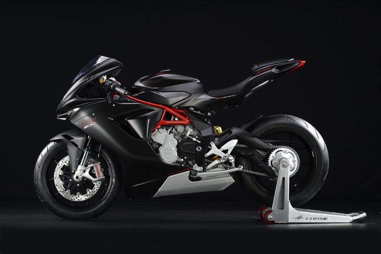 Новый мотоцикл MV Agusta F3 800 2013