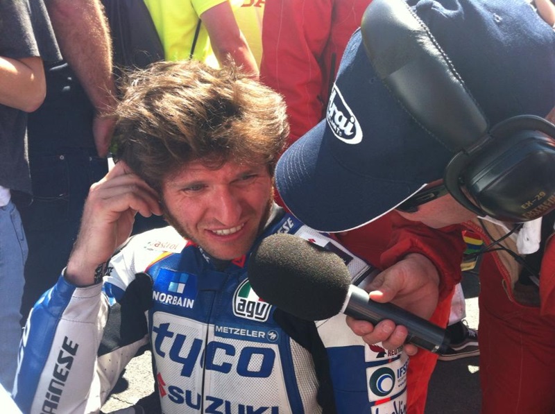 Майкл Данлоп выиграл вторую гонку Monster Energy Supersport TT