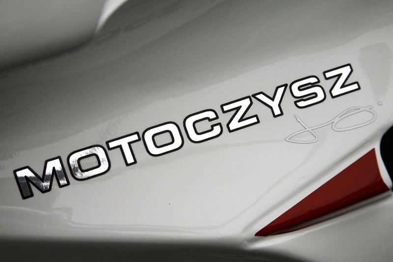 Фотографии электроцикла MotoCzysz E1pc 2013