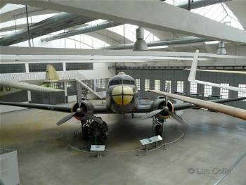 Douglas C-47D (43-49728) Skytrain [Walk Around]