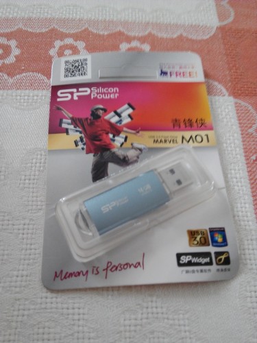 Неплохая флешка на 16GB USB 3.0 от бренда SILICON POWER c Tinydeal 74654be078783dd92adb5a6c9ff526b6