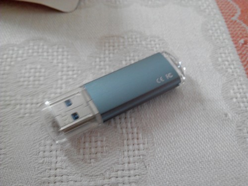 Неплохая флешка на 16GB USB 3.0 от бренда SILICON POWER c Tinydeal 97f3381c20f7473befa4197dbf876dec
