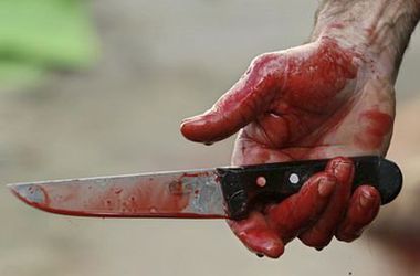 В Днепропетровской области 16-летний сын изрезал отчима ножом, чтобы защитить мать