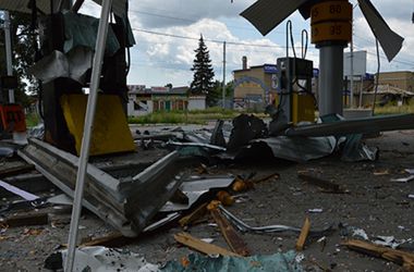 Боевики обстреливают окрестности Дзержинска, ранен шахтер – МВД