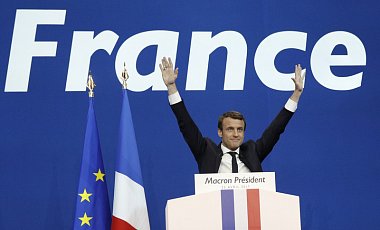 Макрон одолел на президентских выборах во Франции - экзит-пол